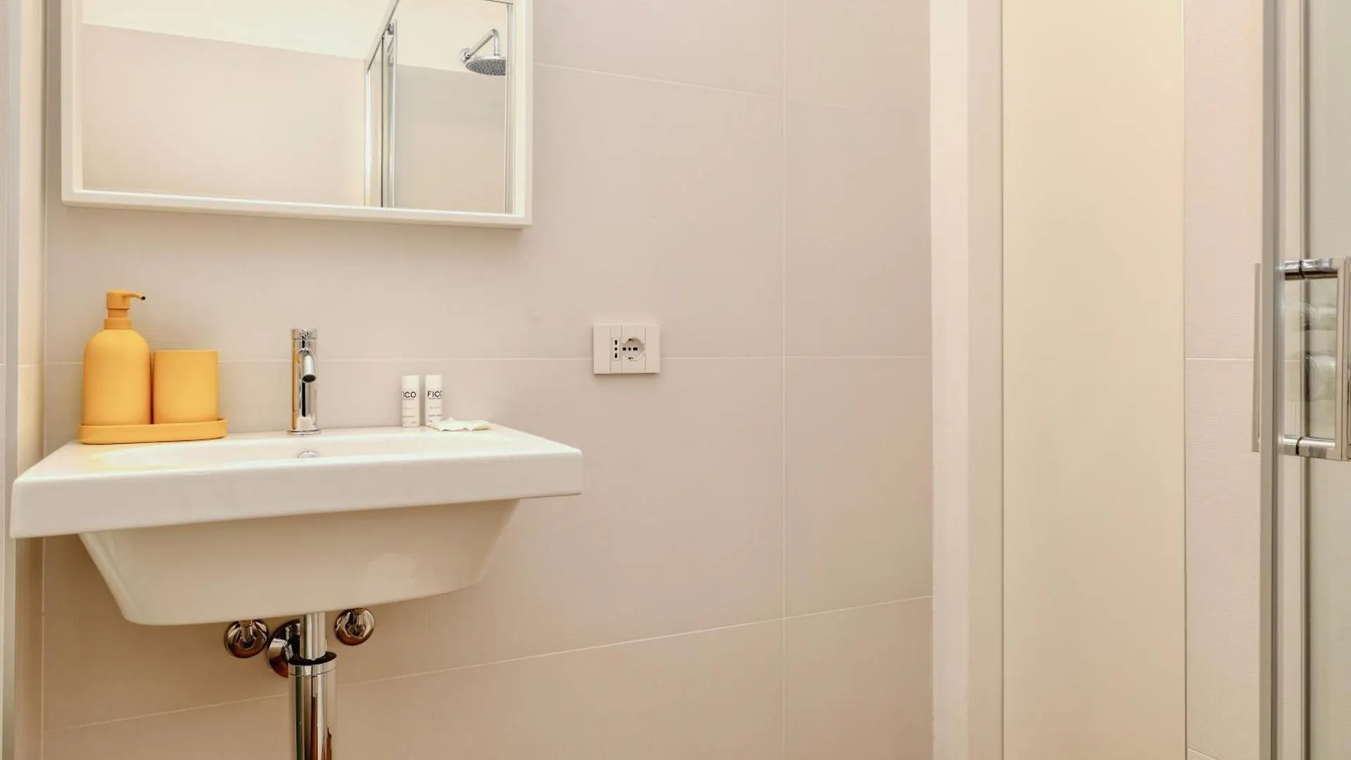 מילאנו Joivy Stylish Studio Near Pinacoteca Brera 0*,  איטליה
