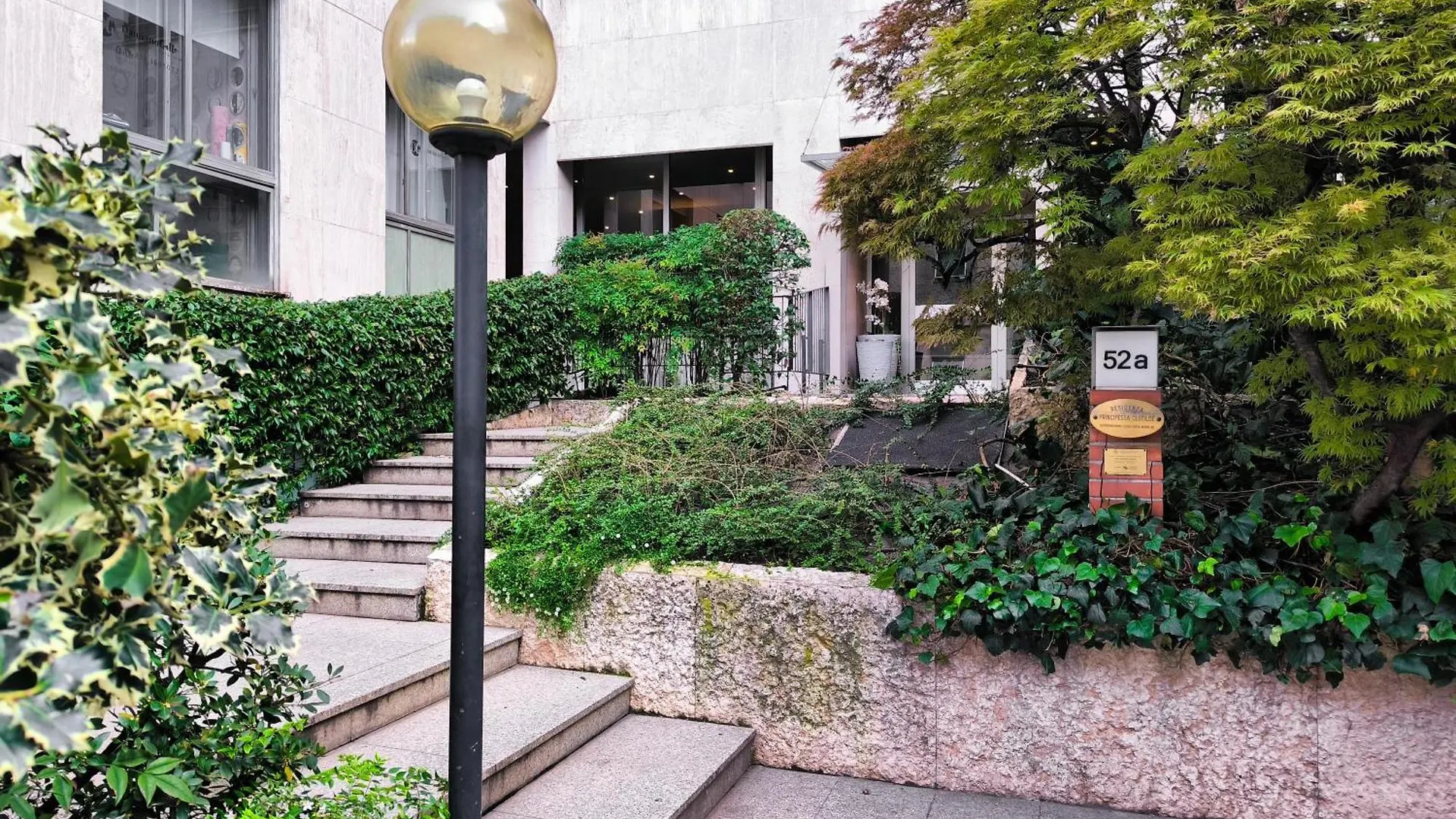 Joivy Stylish Studio Near Pinacoteca Brera Milan Italy