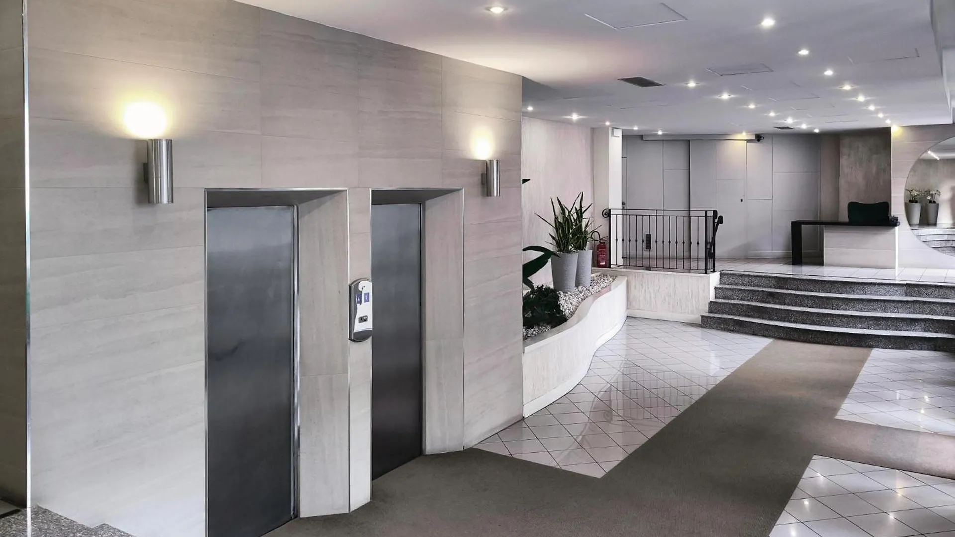 Apartment Joivy Stylish Studio Near Pinacoteca Brera Milan