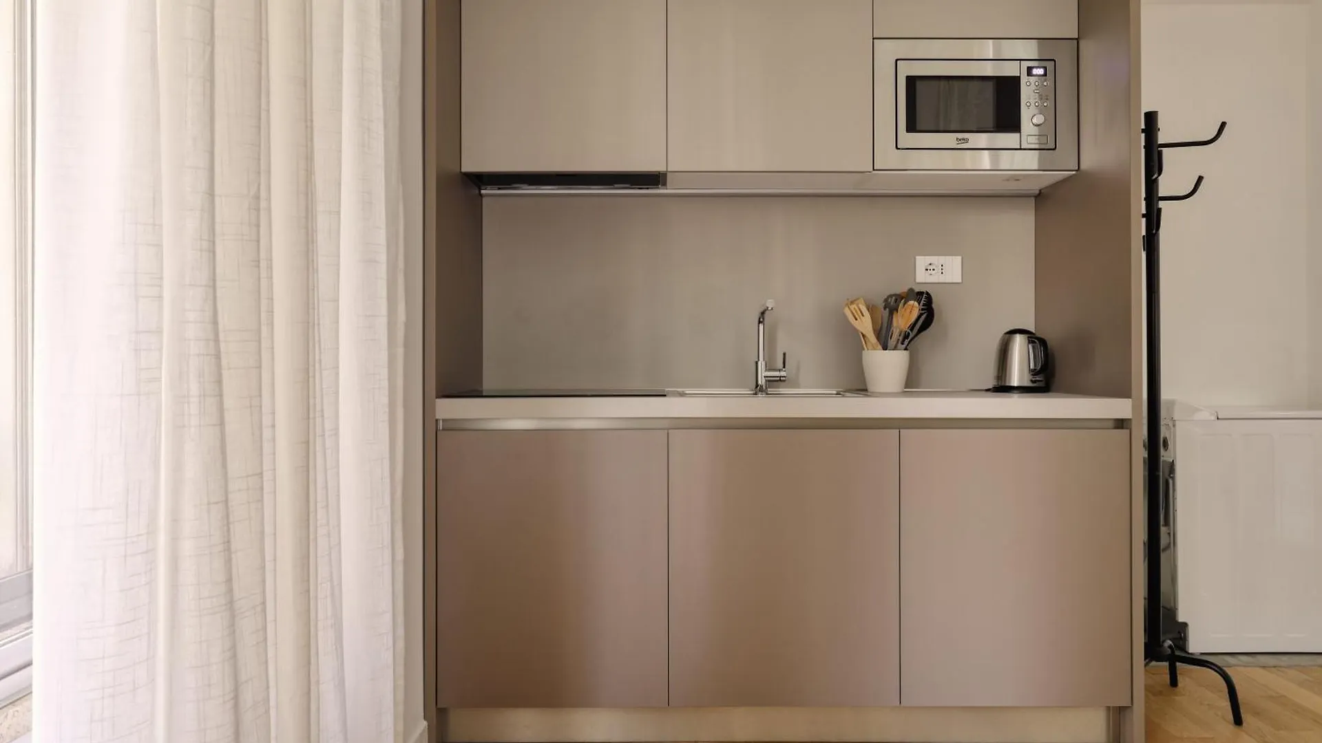 Apartment Joivy Stylish Studio Near Pinacoteca Brera Milan